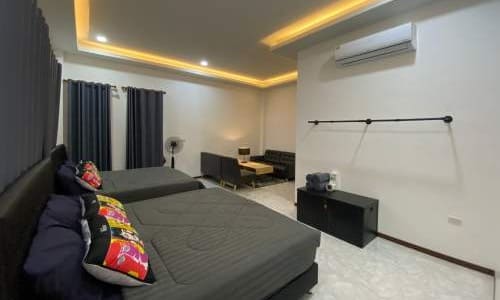 ห้องนอนพูลวิลล่าพัทยา Sunday Pool Villa